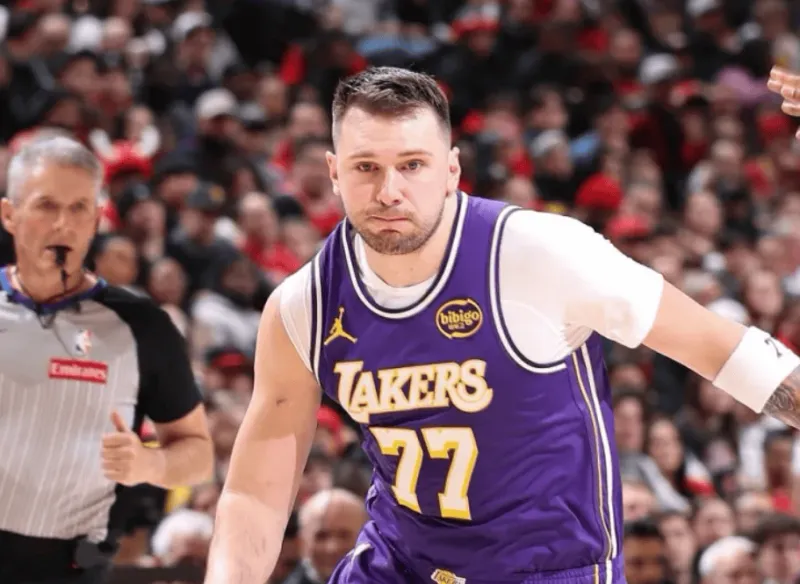 东契奇：团队协作是取得胜利关键，我觉得大家都玩得很开心