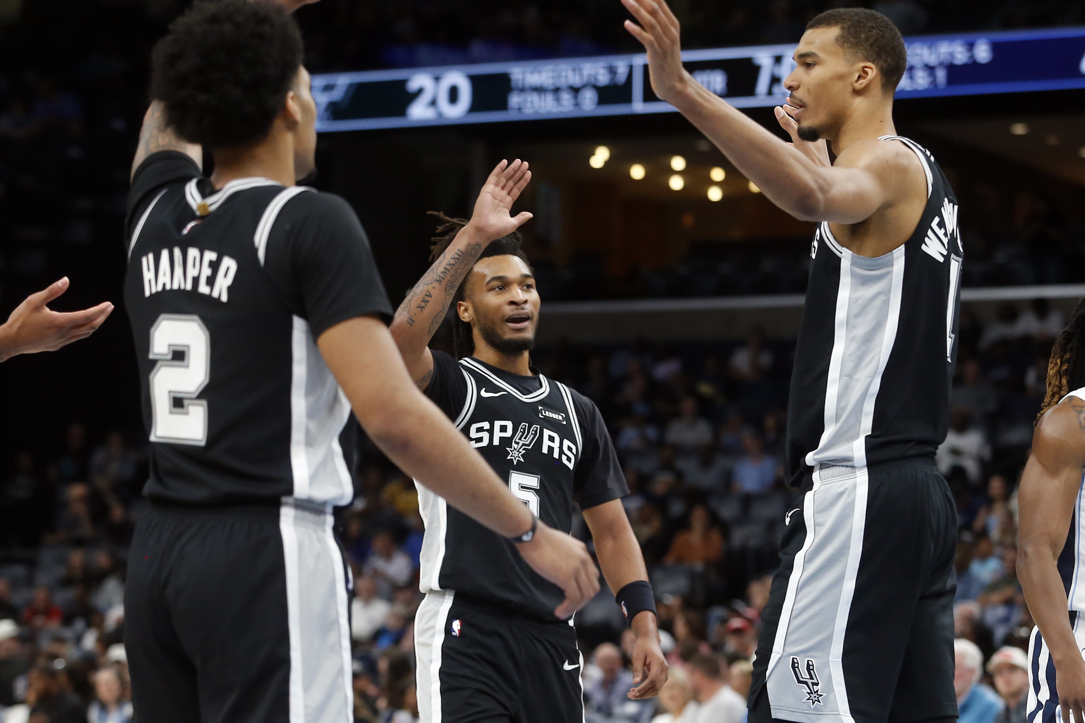 开云体育网页版入口-NBA彩经:马刺大胜雄鹿 活塞力擒森林狼 爵士不敌太阳